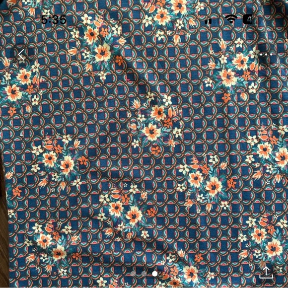 LulaRoe Baseball Tee EUC Size XS - Picture 3 of 3